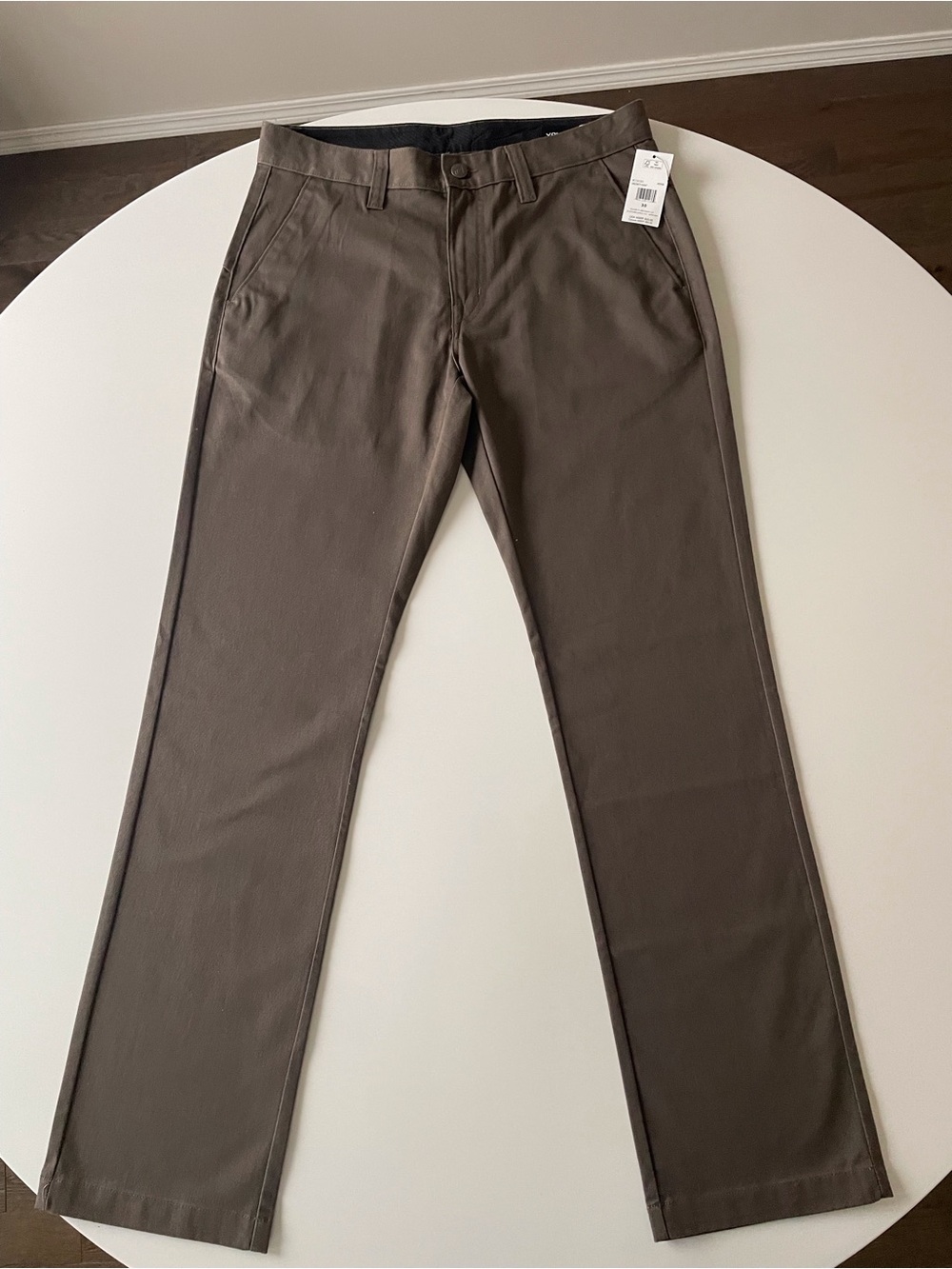 Volcom V Monty Men's Straight Chinos in Brown ( Mushroom) NWT